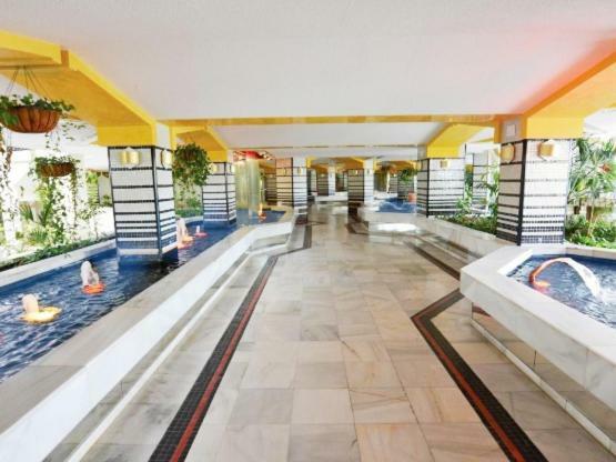 Loft Benalbeach At Costa Del Sol เบนัลมาเดนา ภายนอก รูปภาพ